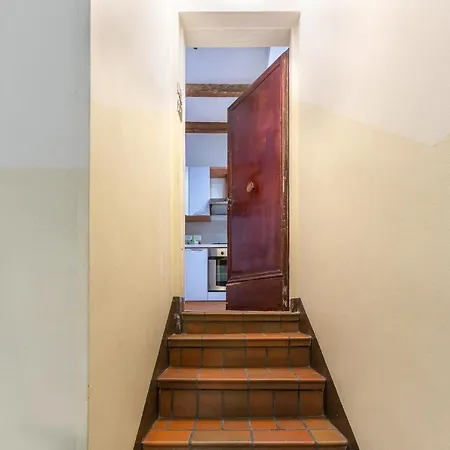 Apartment Broccaindosso Sant'orsola Hospital Center